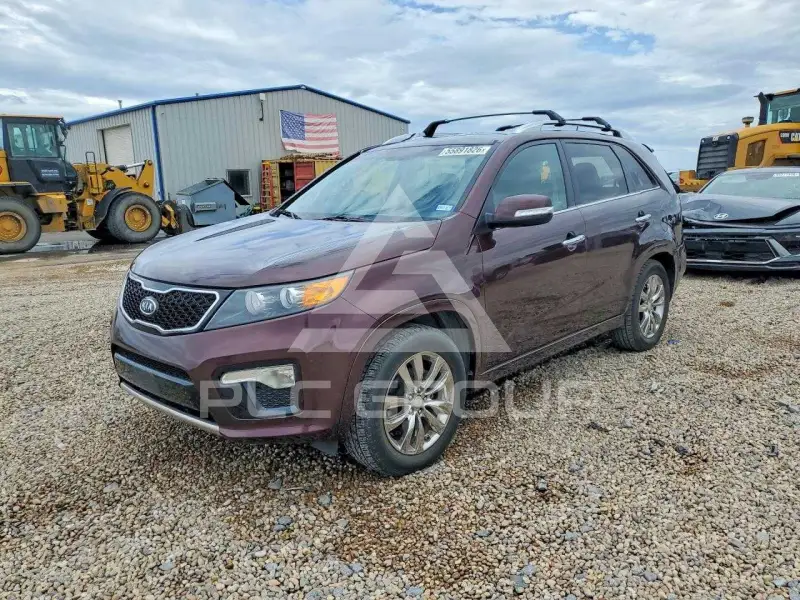2013 KIA Sorento photo