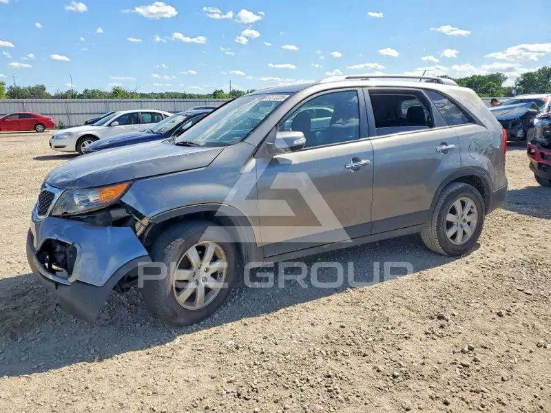 2013 KIA Sorento фото