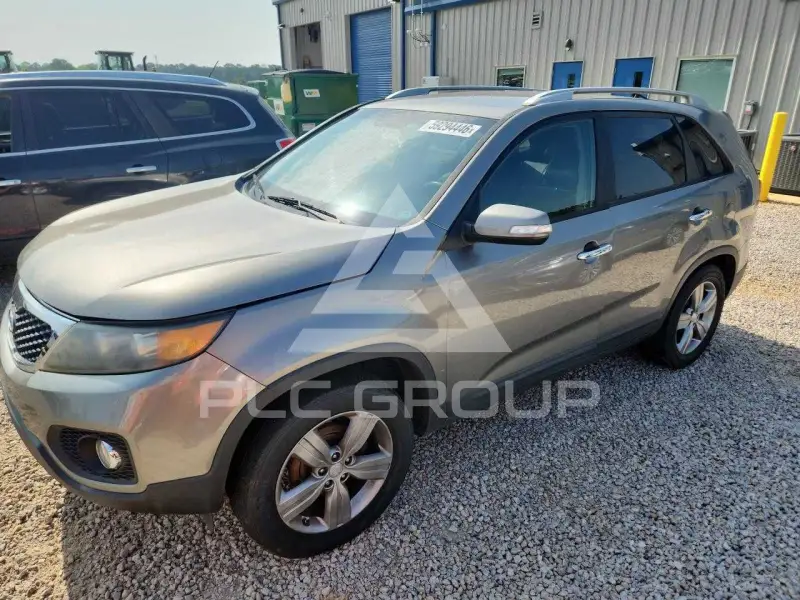 2013 KIA Sorento photo