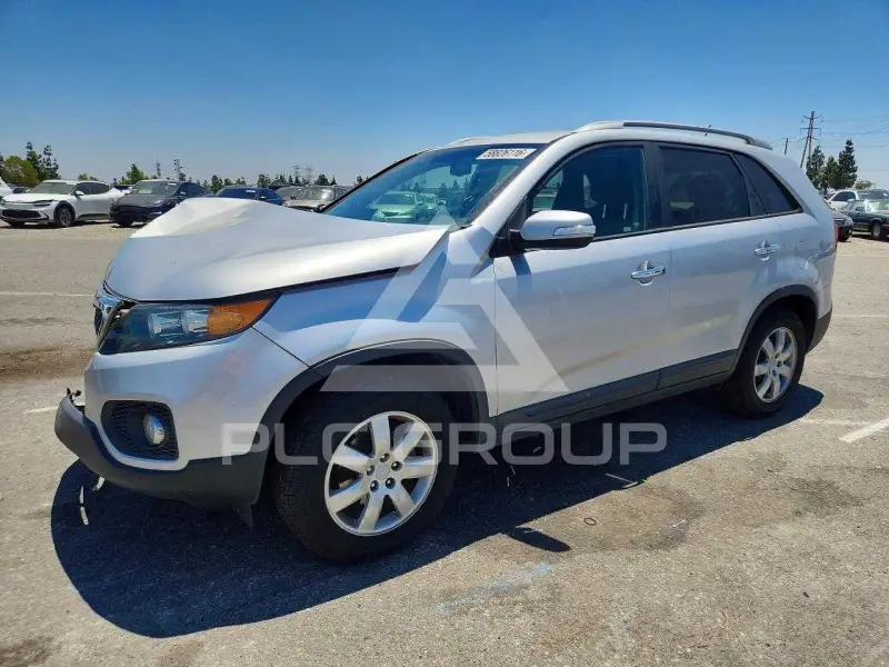 2013 KIA Sorento photo