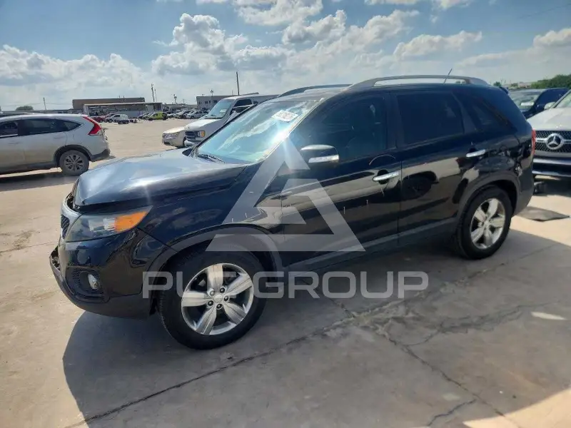 2013 KIA Sorento фото