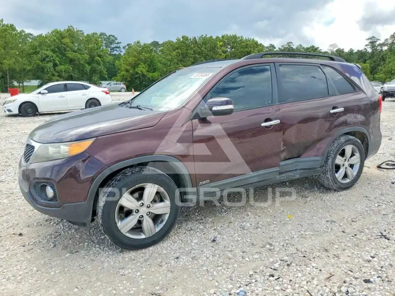 2013 KIA Sorento фото