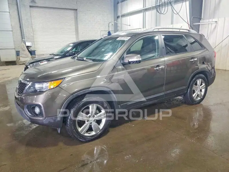 2013 KIA Sorento фото