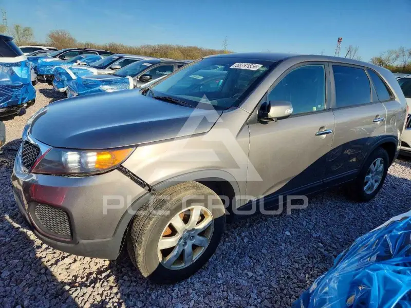 2013 KIA Sorento фото