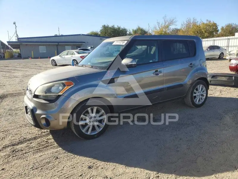 2013 KIA Soul фото