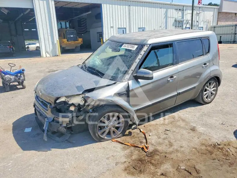 2013 KIA Soul фото