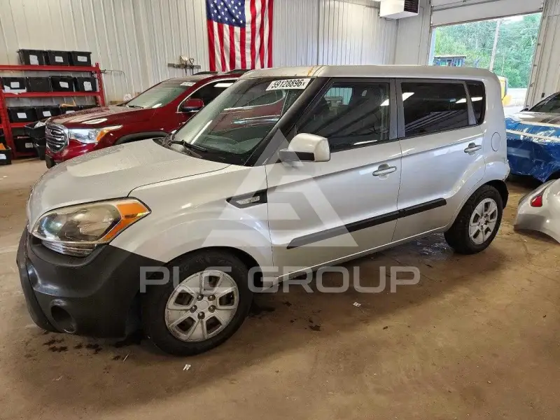 2013 KIA Soul фото