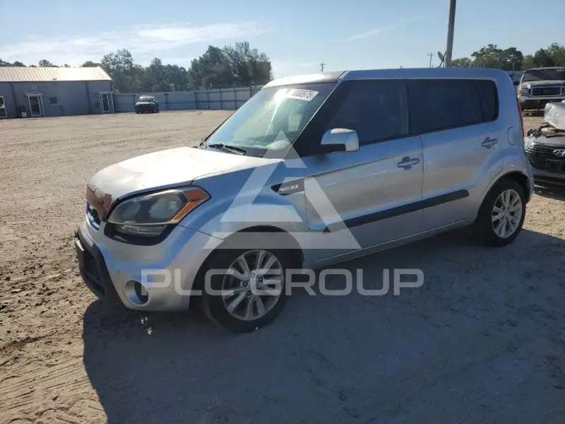 2013 KIA Soul фото