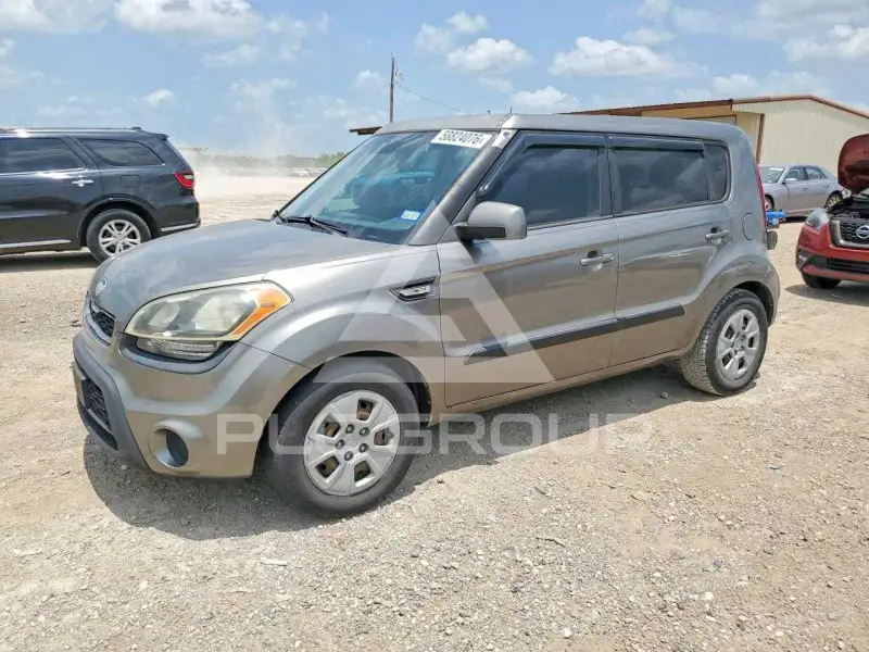 2013 KIA Soul photo