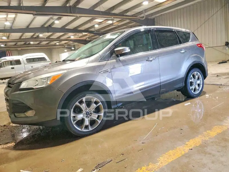2013 Ford ESCAPE photo