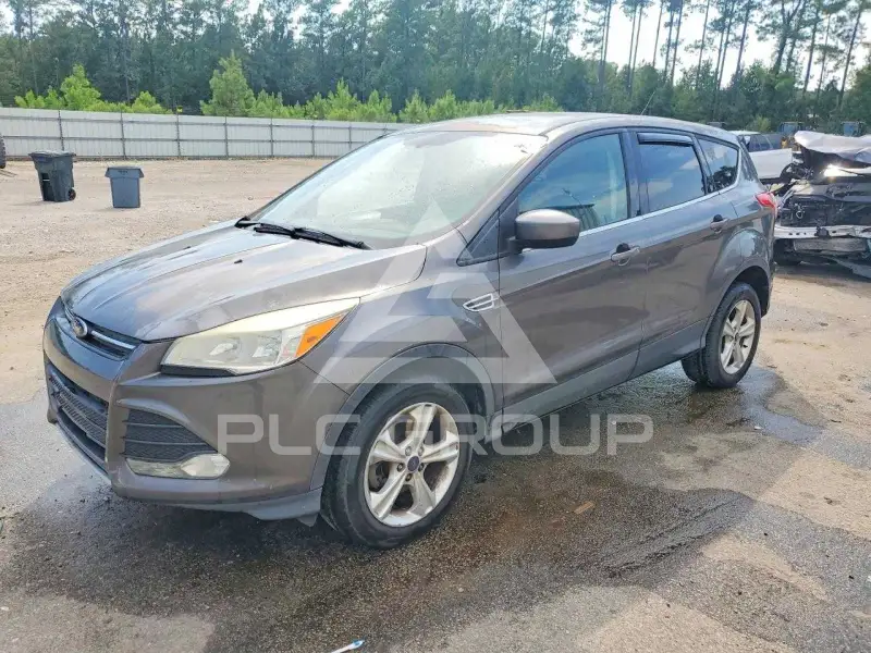 2013 Ford ESCAPE photo