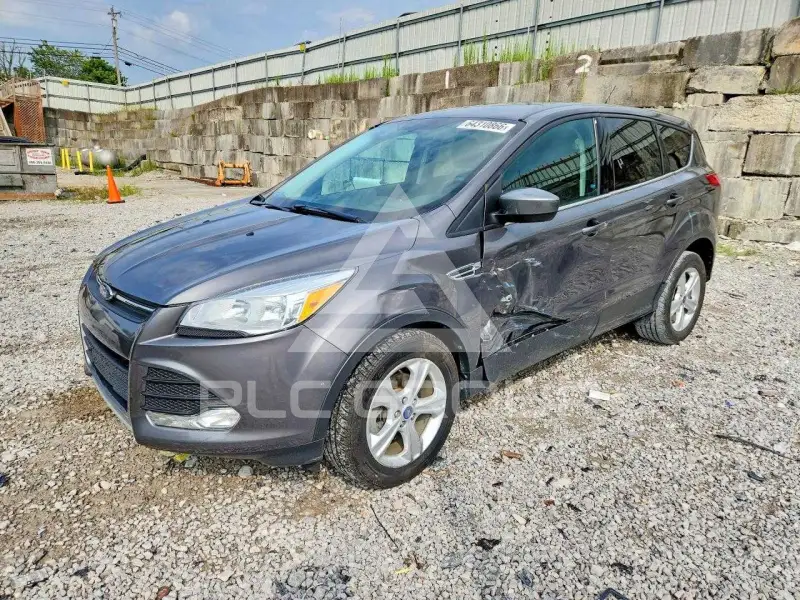 2013 Ford ESCAPE photo
