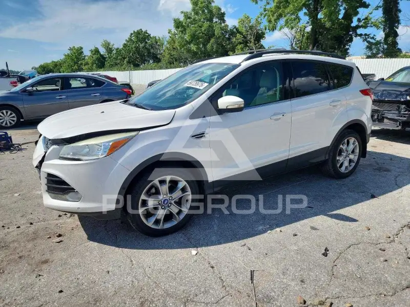 2013 Ford ESCAPE photo