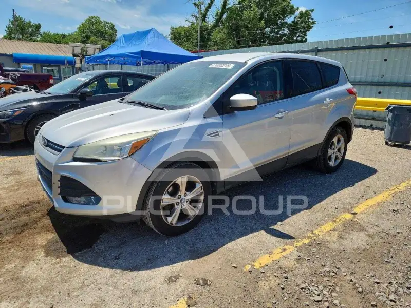 2013 Ford ESCAPE photo