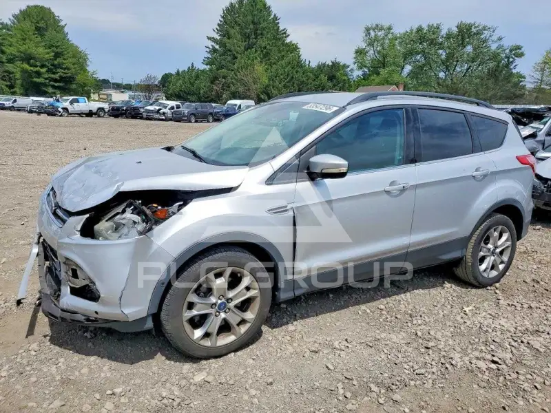2013 Ford ESCAPE photo