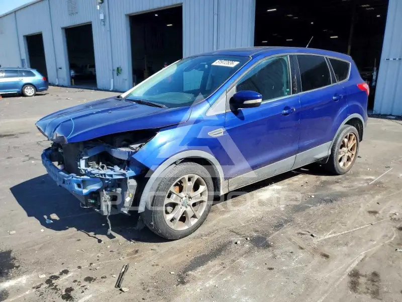 2013 Ford ESCAPE фото