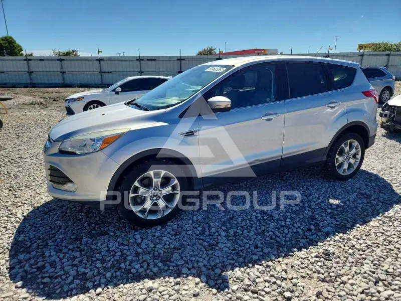 2013 Ford ESCAPE photo