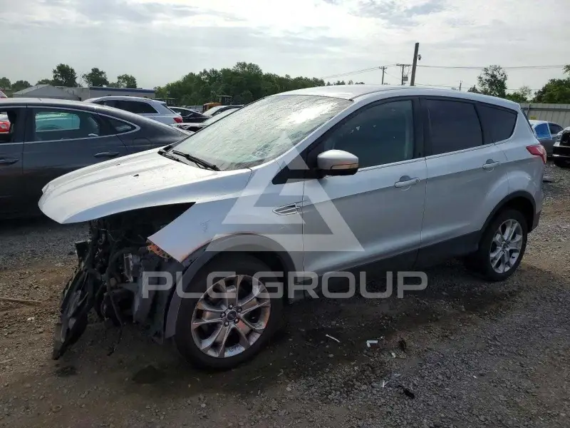 2013 Ford ESCAPE photo
