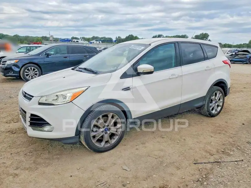 2013 Ford ESCAPE photo