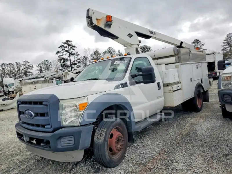 2013 Ford F-450 photo
