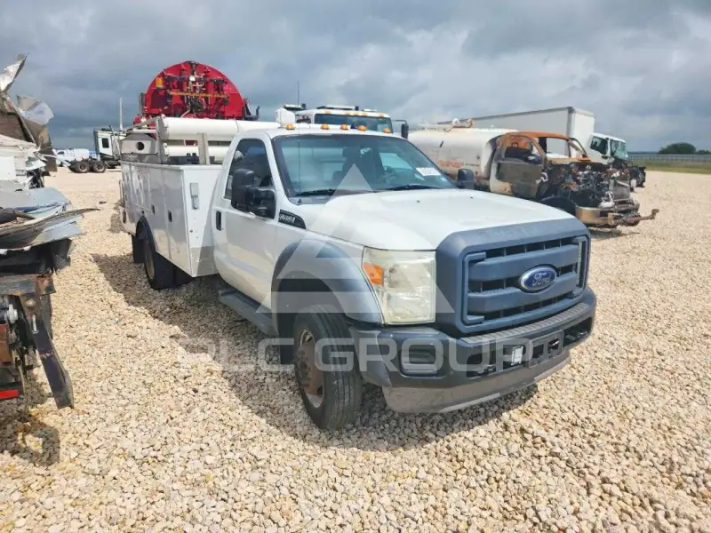 2013 Ford F-450 photo