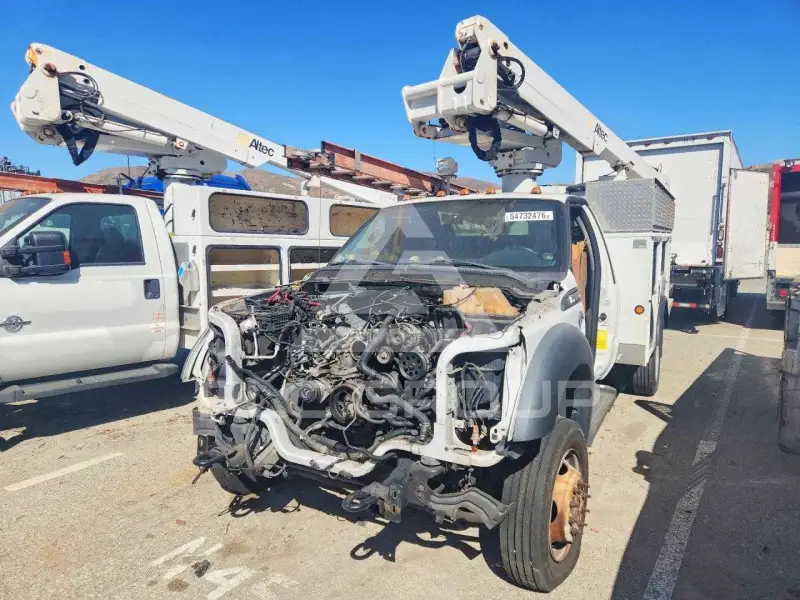 2013 Ford F-450 photo