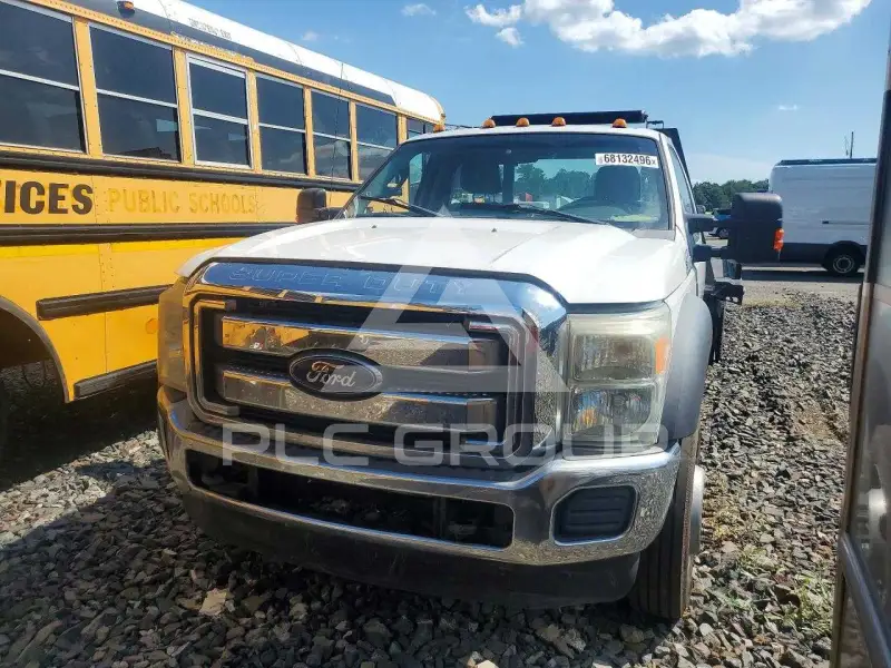 2013 Ford F-550 фото