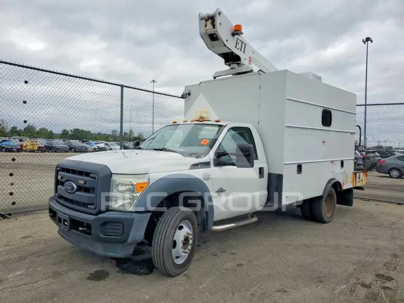 2013 Ford F-550 фото