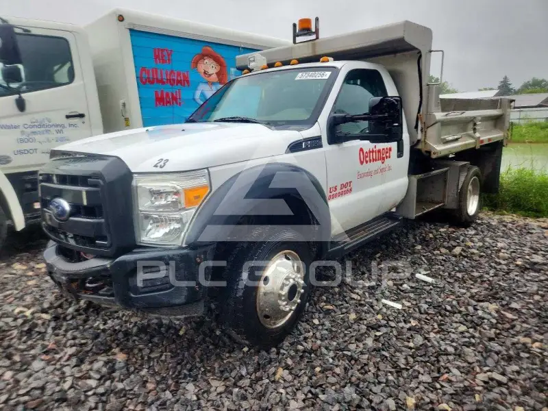 2013 Ford F-550 фото