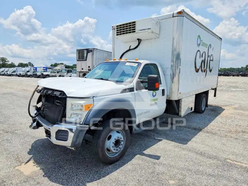 2013 Ford F-550 фото