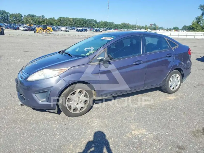 2013 Ford FIESTA photo