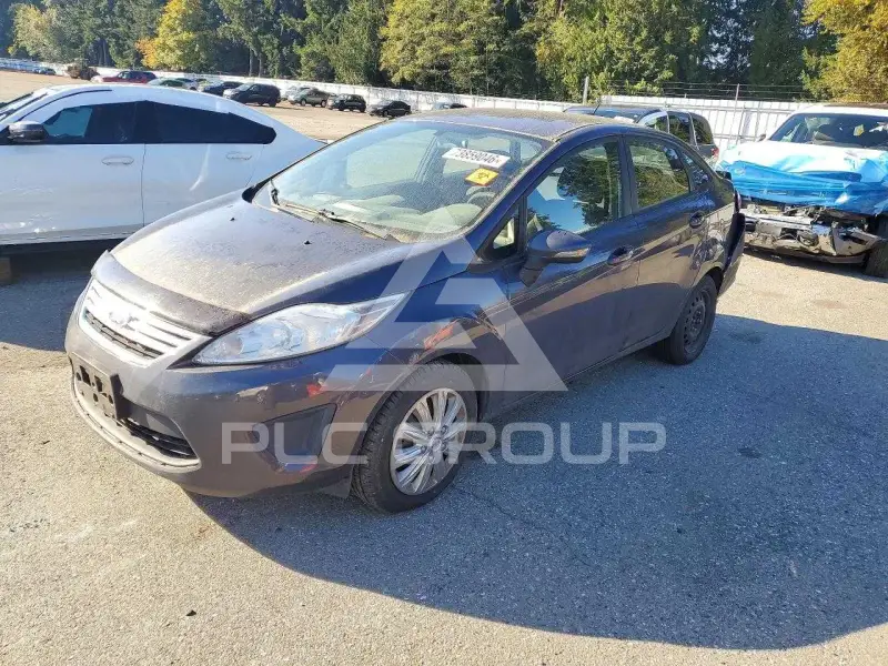 2013 Ford FIESTA фото
