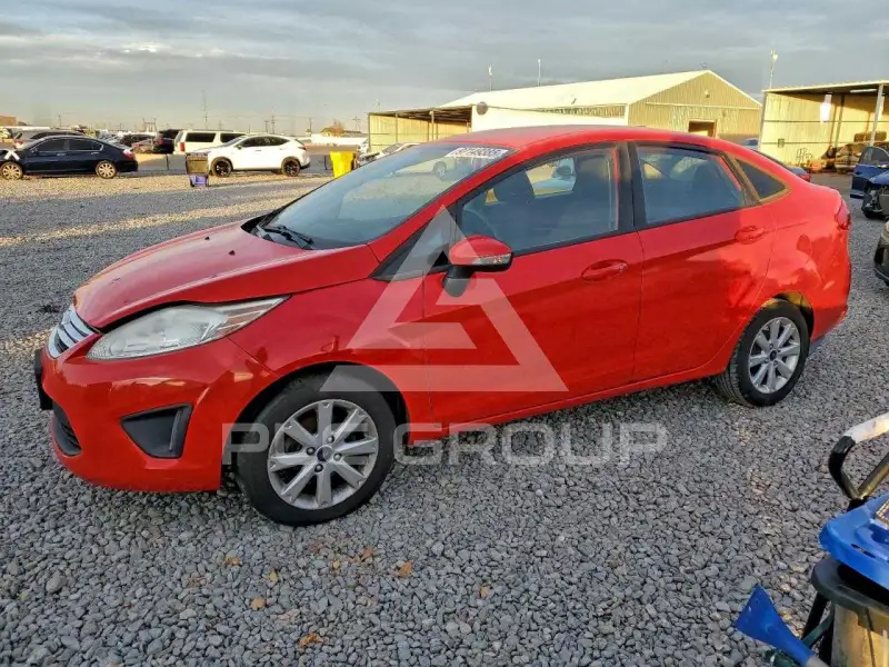 2013 Ford FIESTA фото
