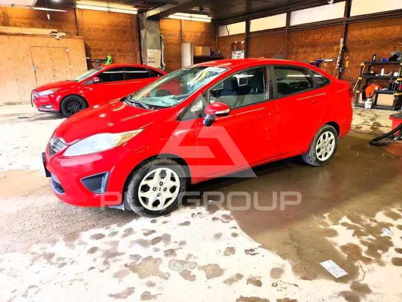 2013 Ford FIESTA photo