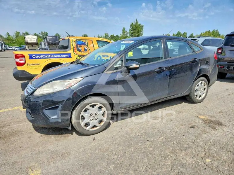 2013 Ford FIESTA фото