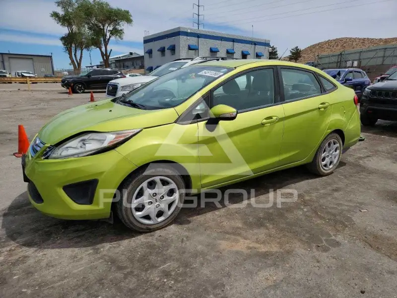 2013 Ford FIESTA photo