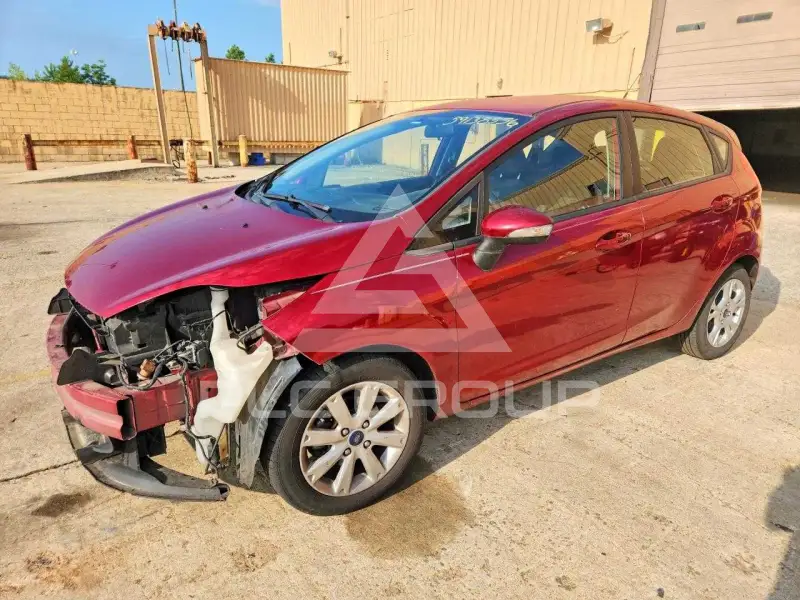 2013 Ford FIESTA photo