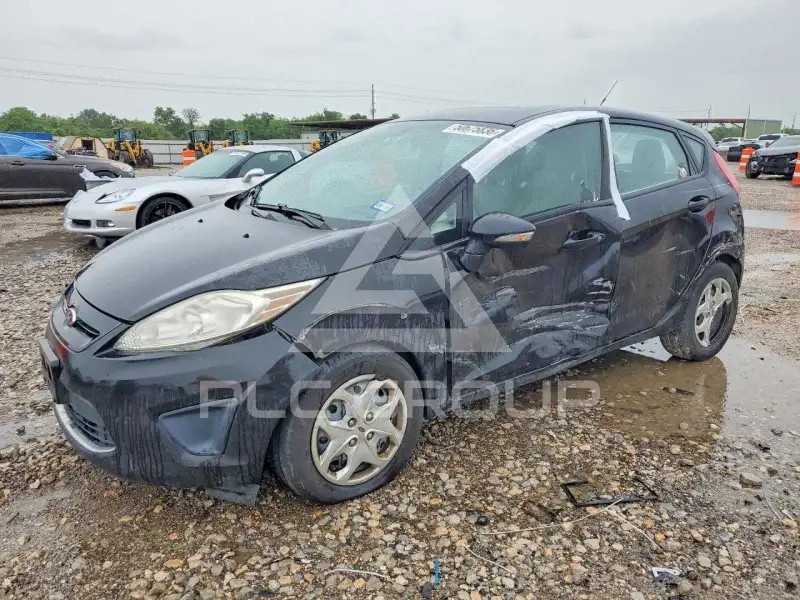 2013 Ford FIESTA photo