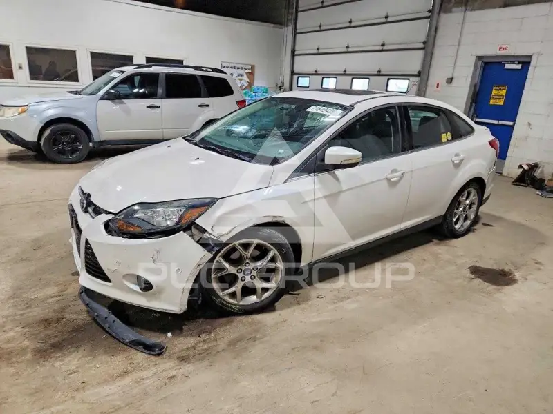 2013 Ford FOCUS фото