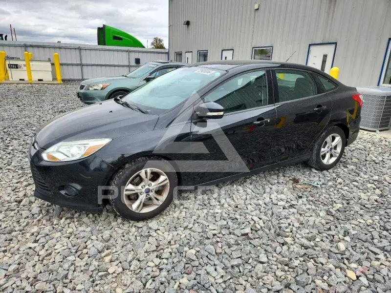 2013 Ford FOCUS фото