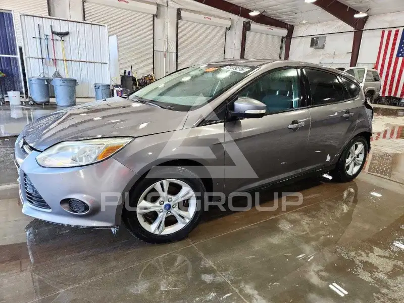 2013 Ford FOCUS фото