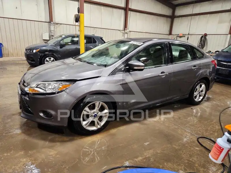 2013 Ford FOCUS фото