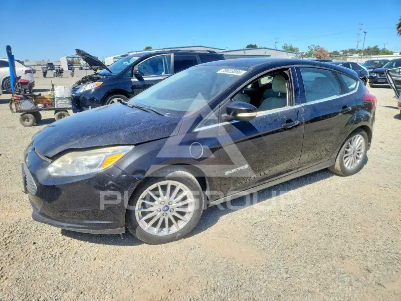 2013 Ford FOCUS фото