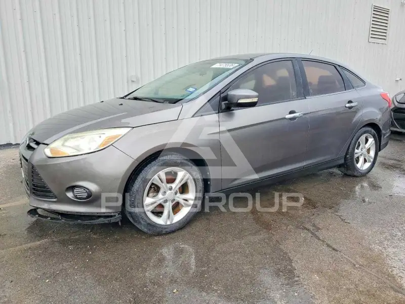 2013 Ford FOCUS фото