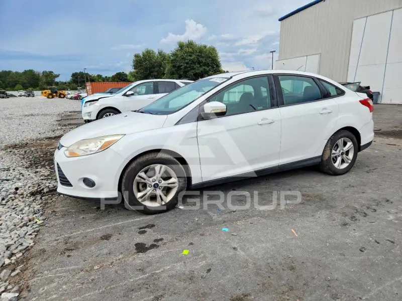 2013 Ford FOCUS фото