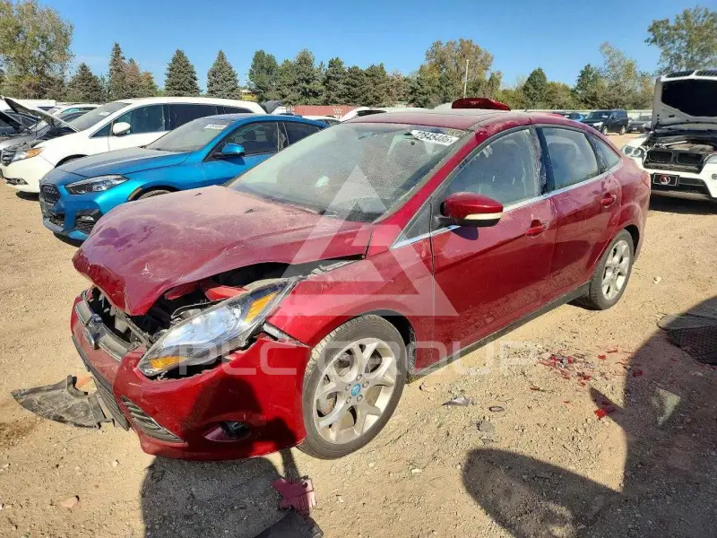 2013 Ford FOCUS фото