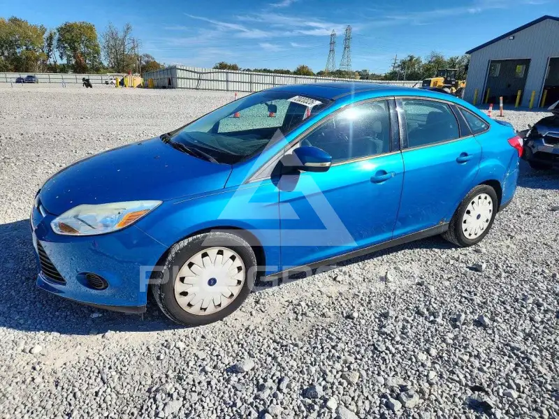 2013 Ford FOCUS photo