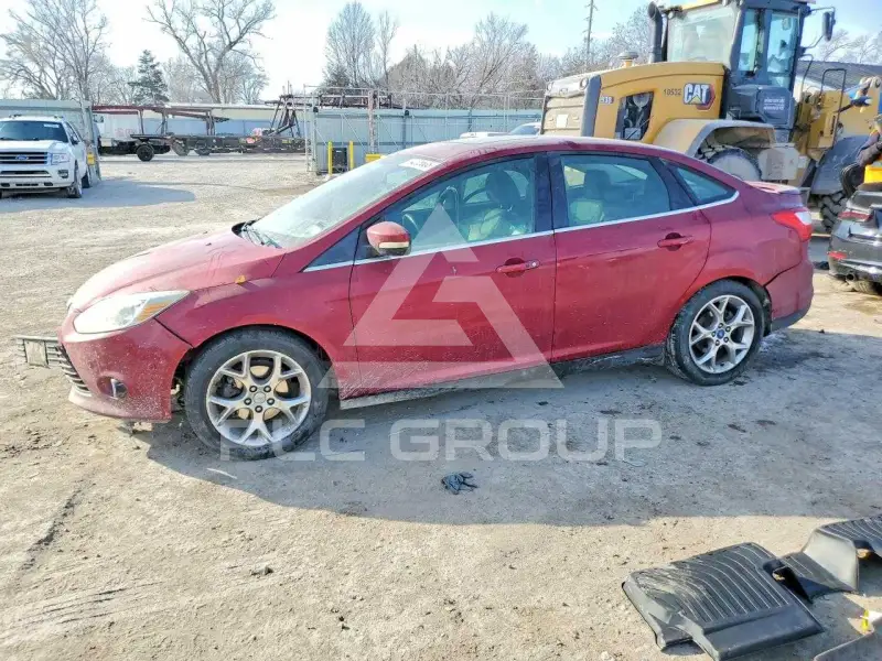 2013 Ford FOCUS фото