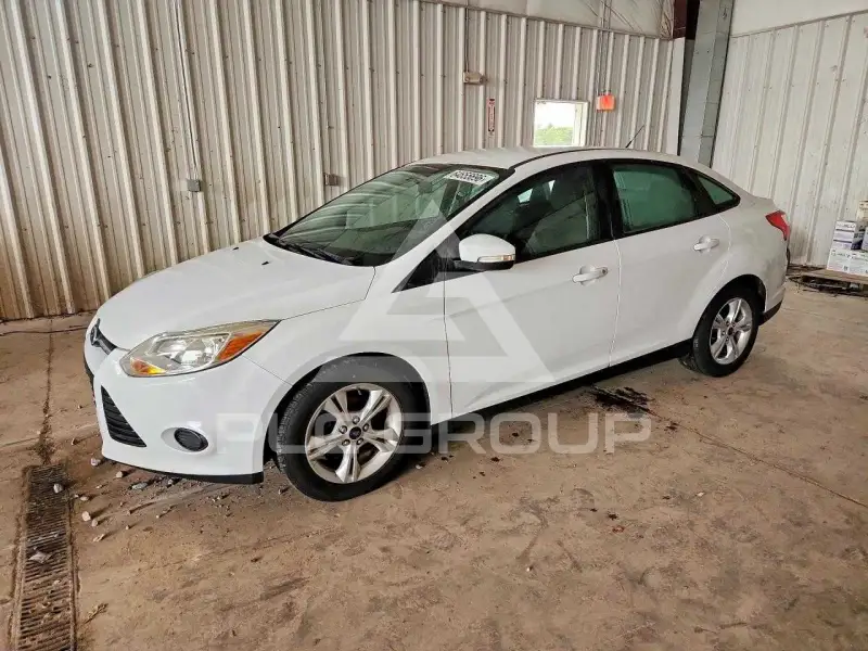 2013 Ford FOCUS photo