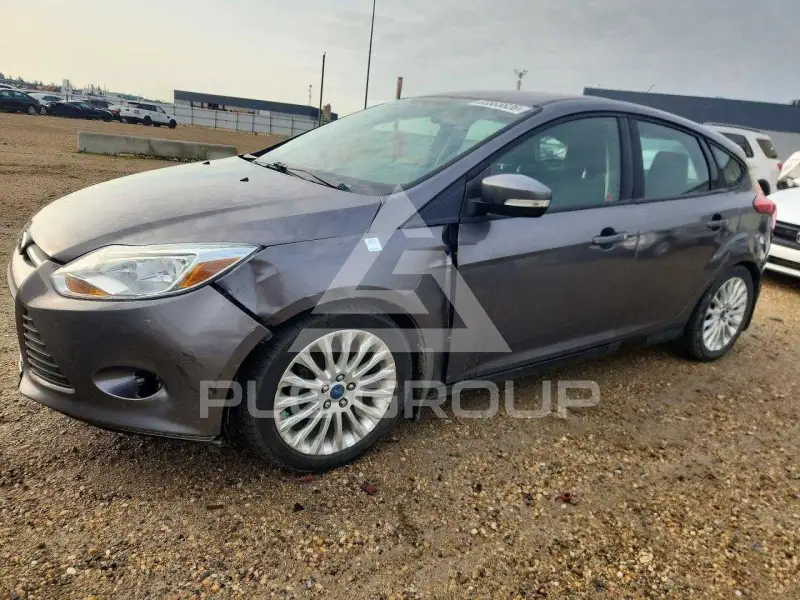2013 Ford FOCUS фото